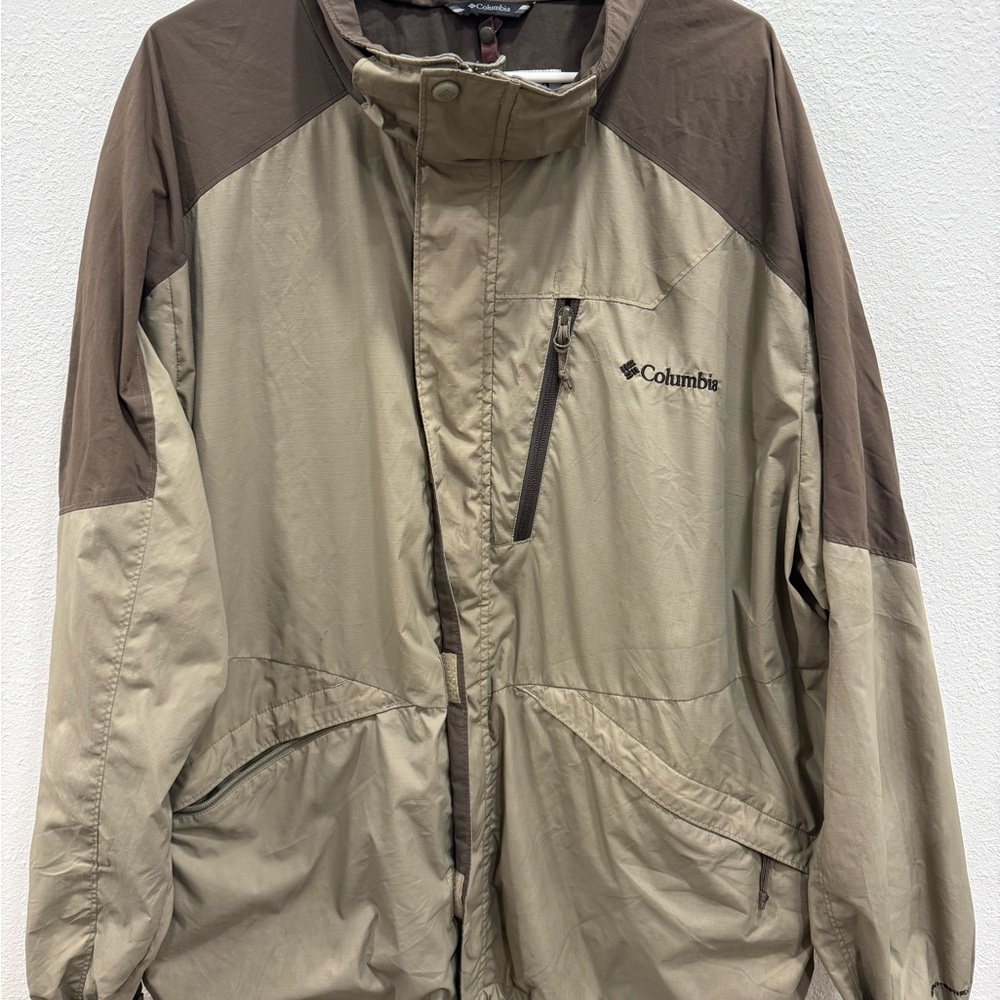 Columbia‎ Men's Performance Jacket - Brown and Tan